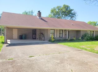 1779 Modeannia St, Tupelo, MS 38801
