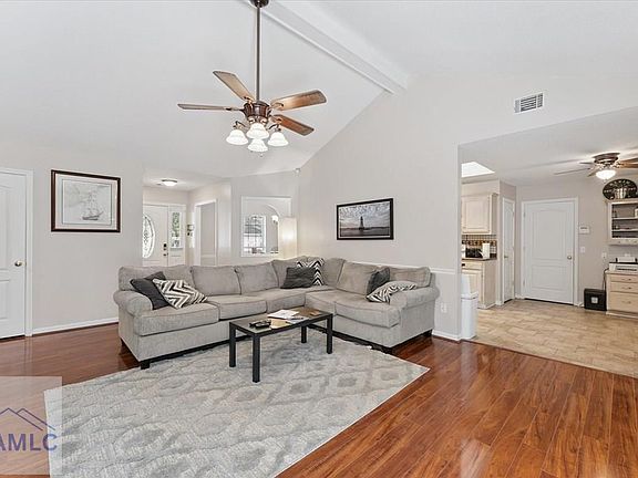3rd image of 520 Wellington Way