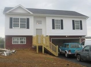 621 Painter Rd, Fall Branch, TN 37656