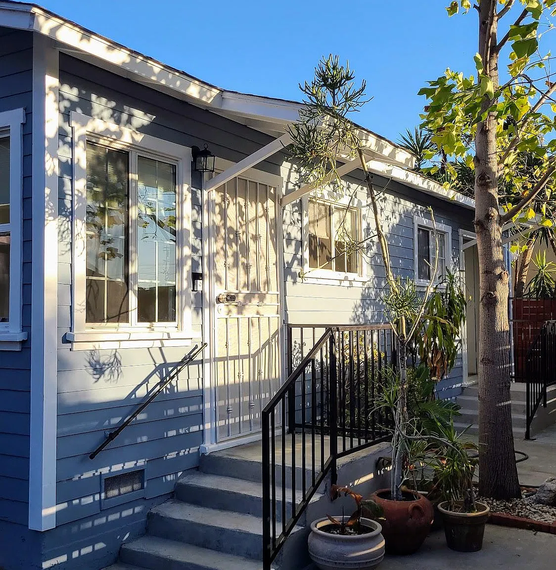 2 bed, 900 sqft, $3,400 — Photo 3