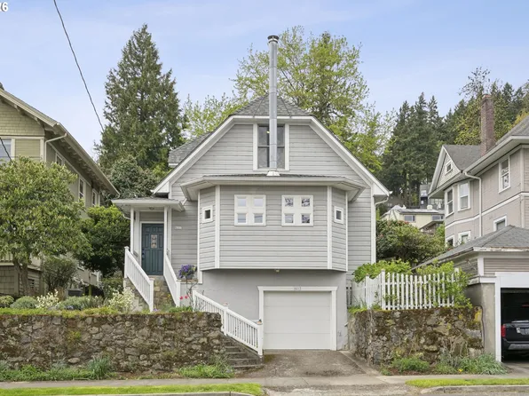 4217 SW View Point Ter, Portland, OR 97239