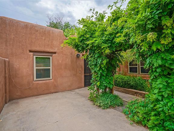 2nd image of 985 Agua Fria St Unit 103