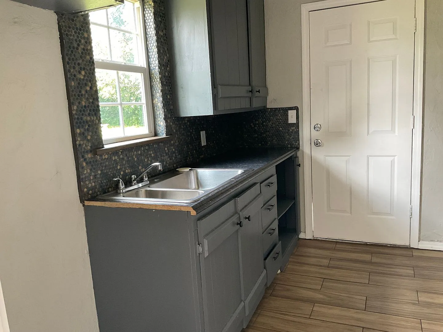 3 Bed 1 Bath Newly Remodeled Home in Del City — Photo 3