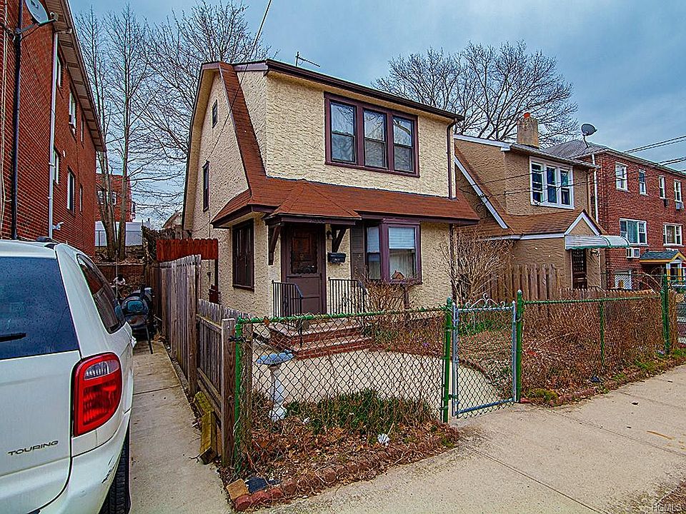 1st image of 3938 Harper Ave