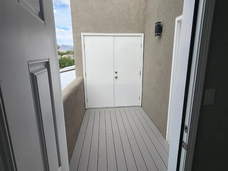 317 Princeton Dr SE — Photo 8