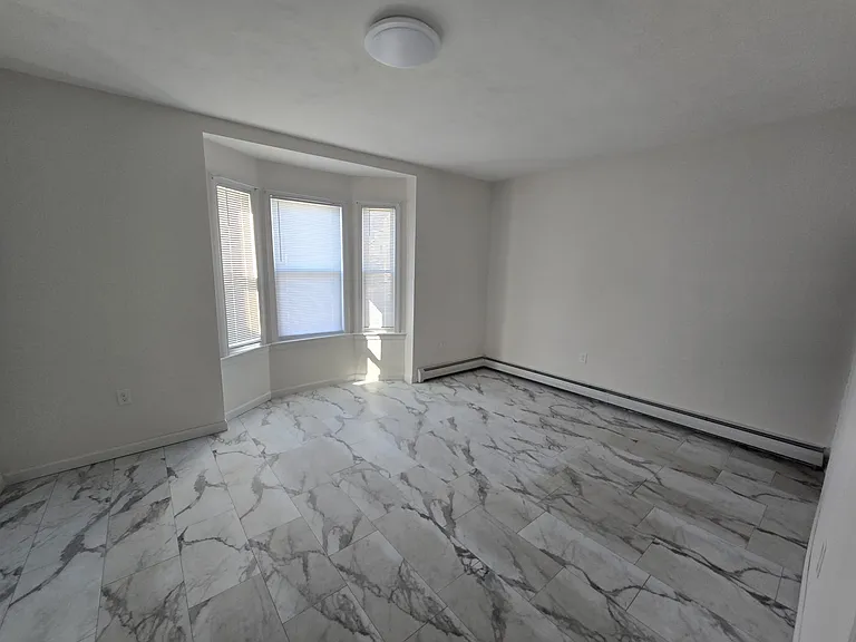 35 Hichborn St #1 — Photo 27