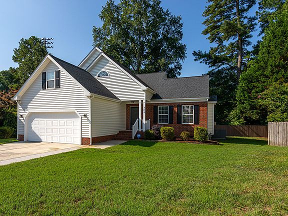 2nd image of 3004 Emcutta Ct