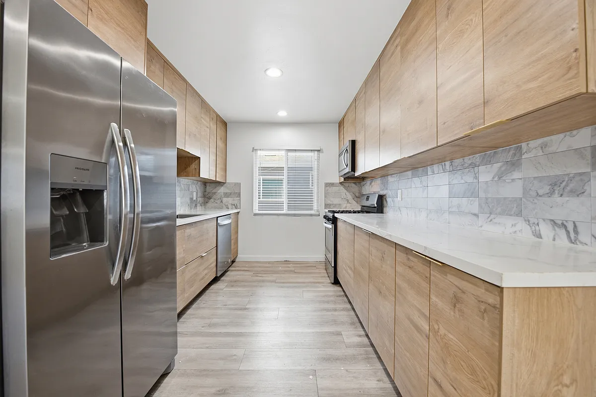 Building Photo - 4133 Wabash Ave #8