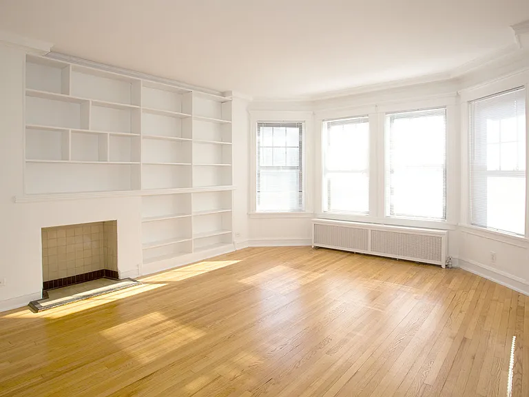 Dining/Living room