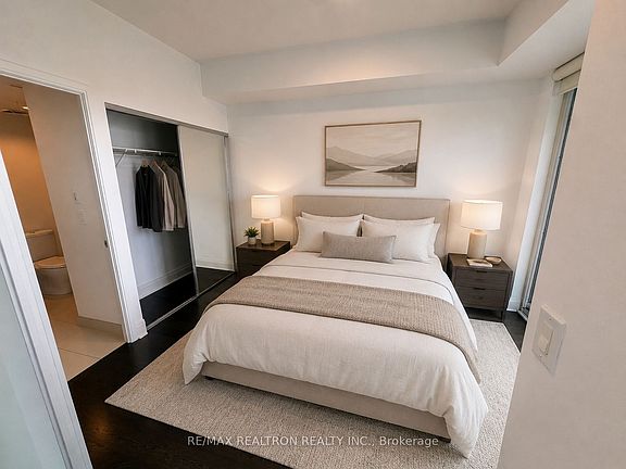 3rd image of 65 Saint Mary St W #1707