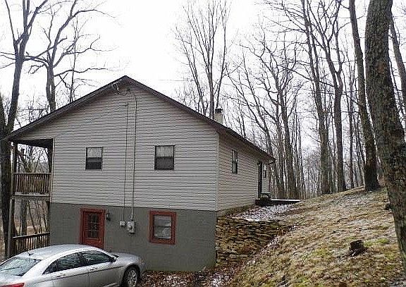 3rd image of 479 E Alpine Dr