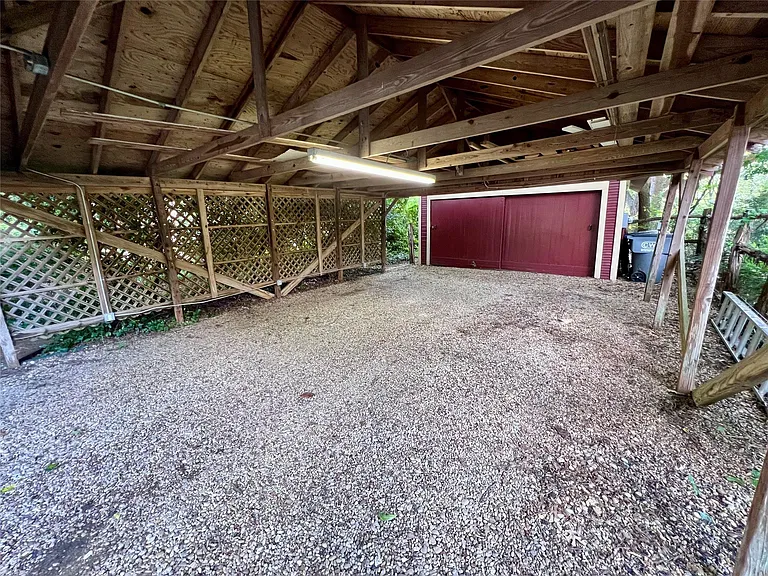 531 S Dallas Ave — Photo 25