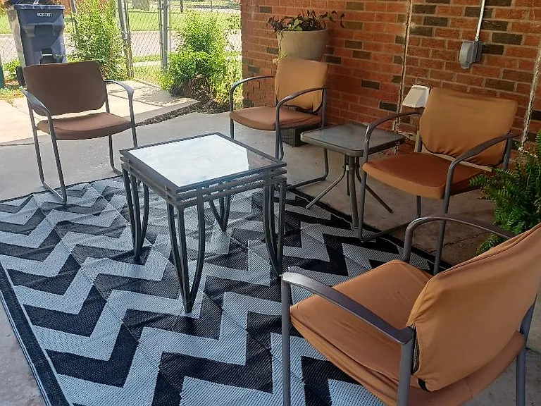 Patio seating for 8