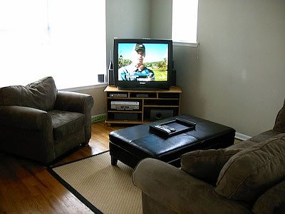 5th image of 4744 N Washtenaw Ave APT 2