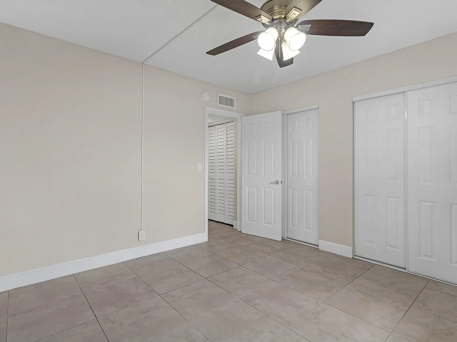 1 bed, 1.0 bath, 700 sqft, $1,700 — Photo 4
