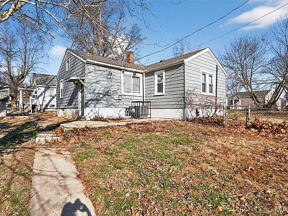 4th image of 309 N Floridale Ave
