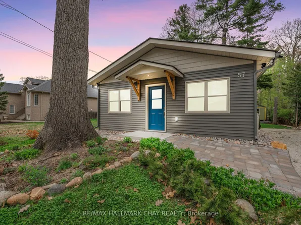 57 Laidlaw St, Wasaga Beach, ON L9Z 2L2