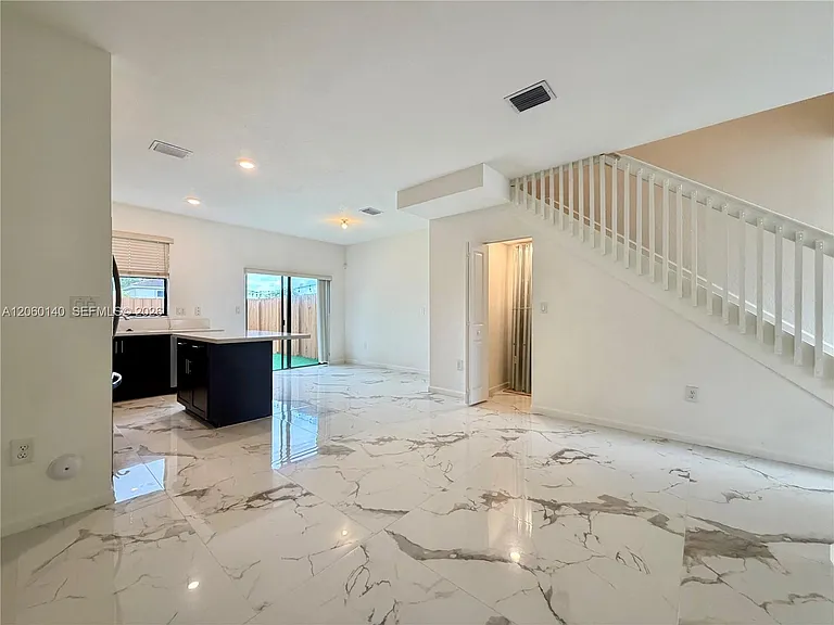 18110 SW 148th Rd — Photo 7