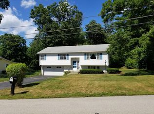 5 Riverview Dr, Southbridge, MA 01550