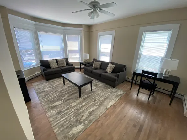 52 Bramhall St APT 1, Portland, ME 04102