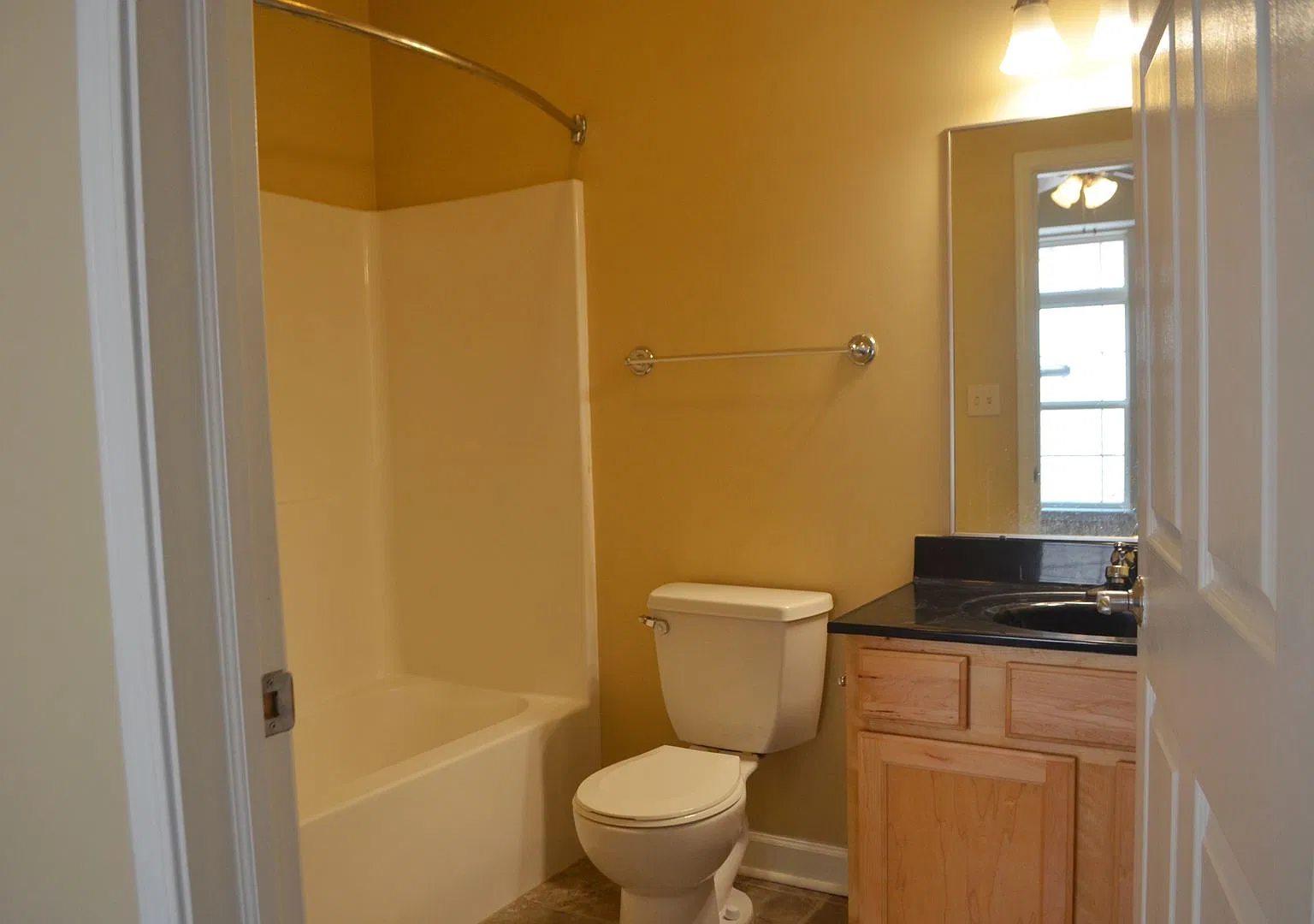 Quarters - 118 E 7th Street — Photo 2