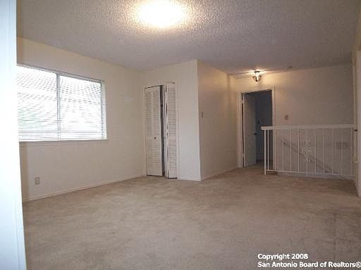 3rd image of 14211 HUNTER HILL DR