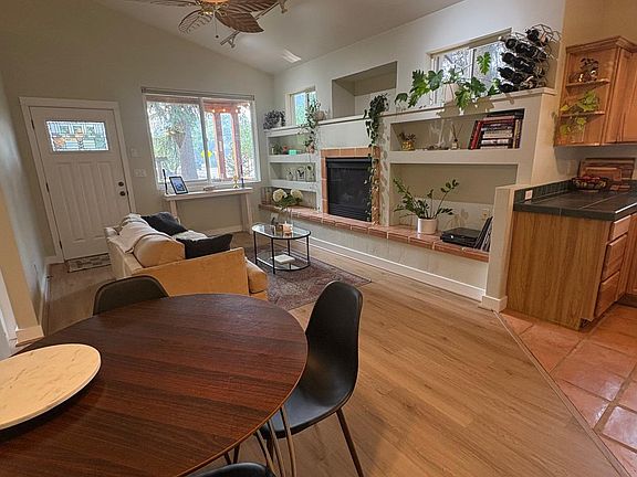 5th image of 1594 NW Awbrey Rd #1