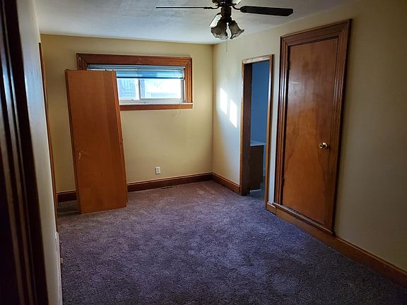 2nd image of 1401 16th St
