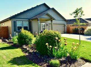 3344 NW Dogwood Ave, Redmond, OR