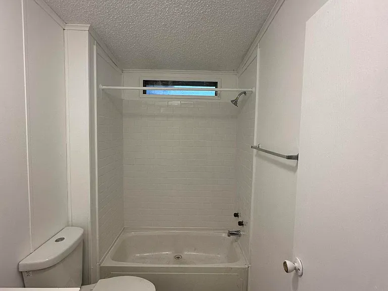 930 N Deer St — Photo 20