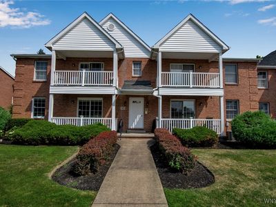 30 Georgian Ln APT B, Buffalo, NY, 14221