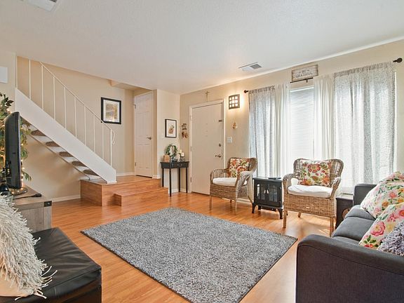 4th image of 5484 Don Juan Cir
