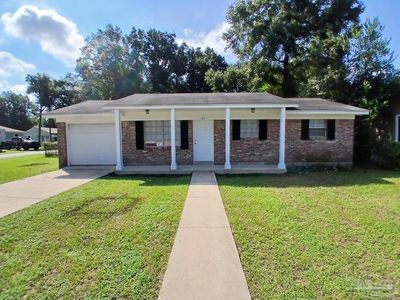 15 Gloucester Ave, Pensacola, FL, 32505
