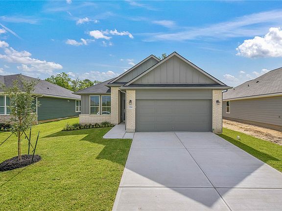 2nd image of 2776 Messenger Way