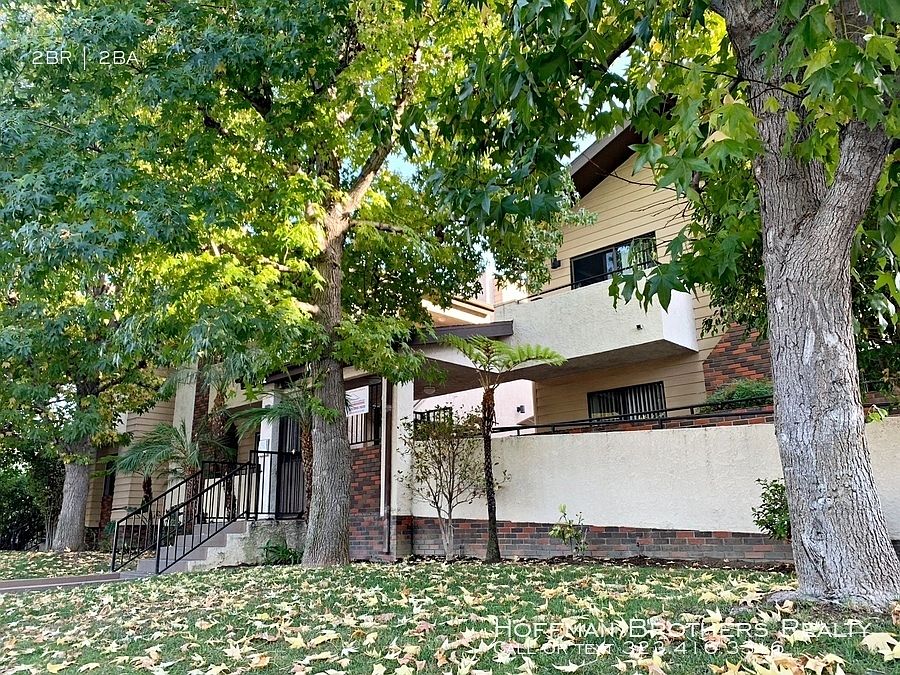 1st image of 1012 E Acacia Ave #208A
