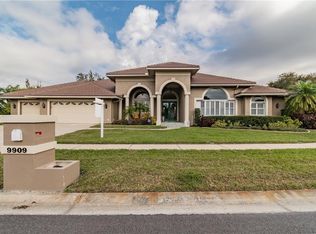 9909 Chris Craft Ct, Tampa, FL 33615