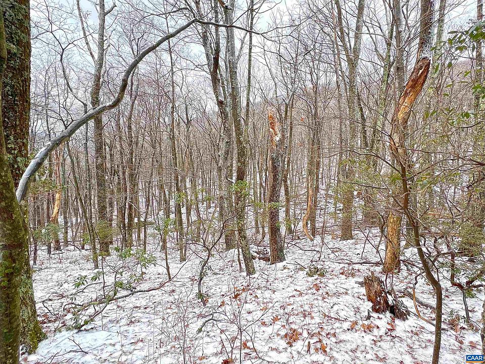 2nd image of 1843 Wintergreen Dr