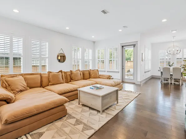 70 Ruth St, Miramar Beach, FL 32550