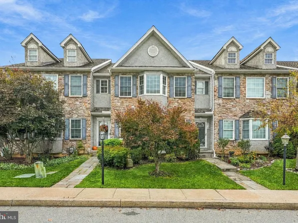 616 Bowers Dr, West Chester, PA 19382