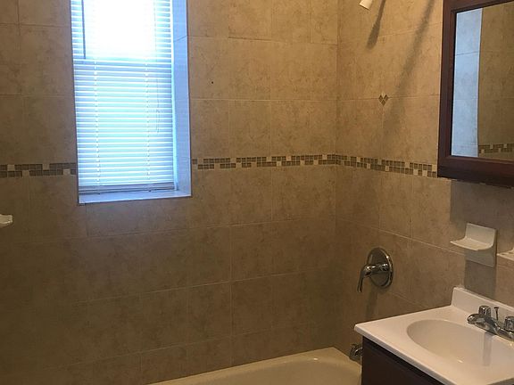 5th image of 1062 W Side Ave #46TK