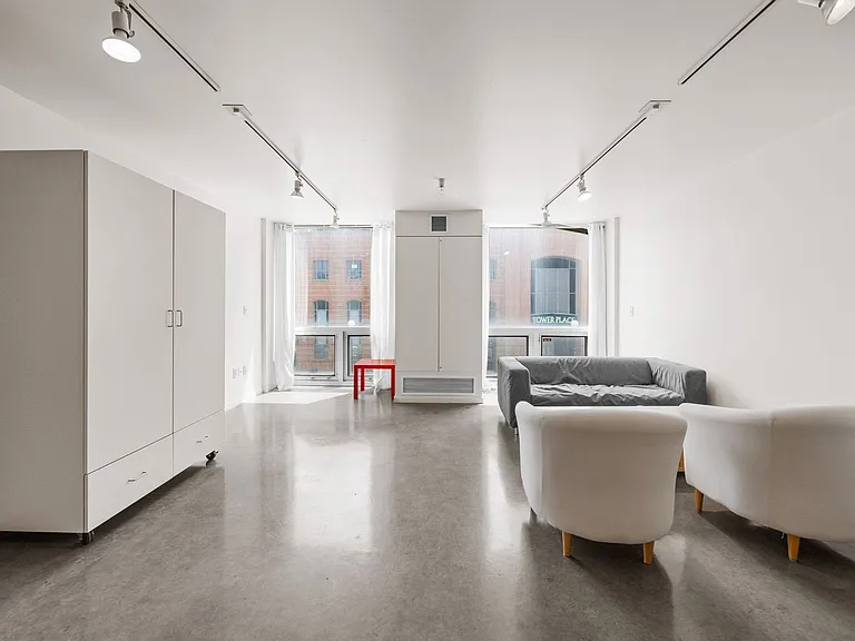 Vogel House Apartments — Photo 7