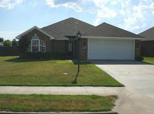 831 Live Oak Way, Alma, AR 72921