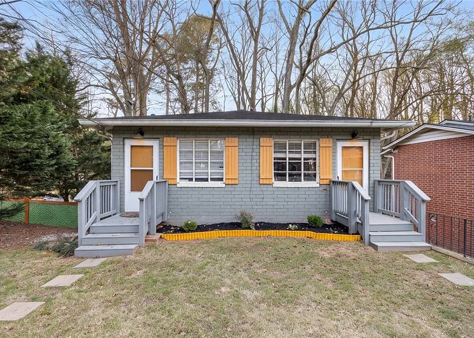 121 Fairview St #1