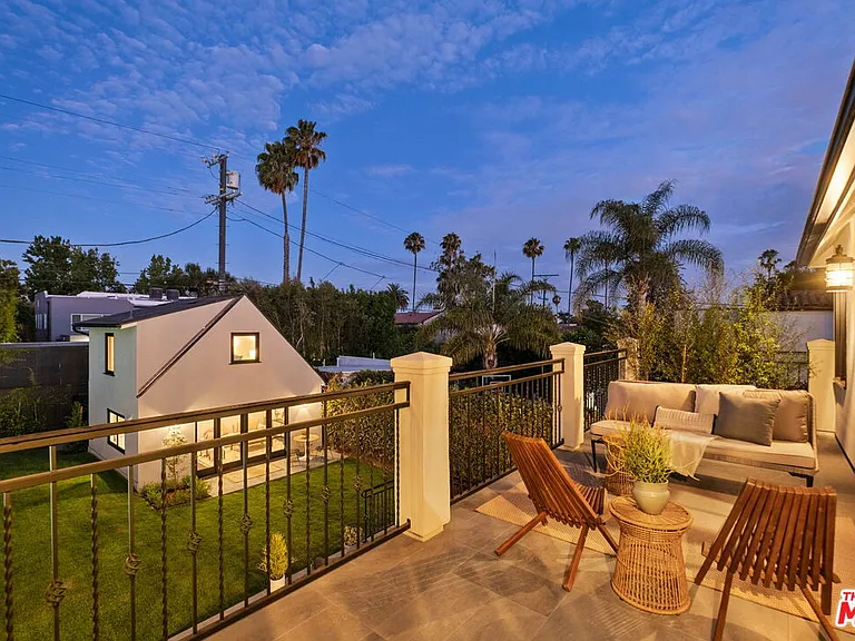 834 S Tremaine Ave — Photo 38