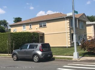 149 Forest St, Staten Island, NY 10314