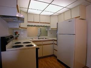 5th image of 2800 Maple Ave APT 4C