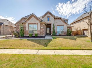 125 Fairweather Dr, Burleson, TX 76028