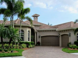 7468 Treeline Dr, Naples, FL 34119