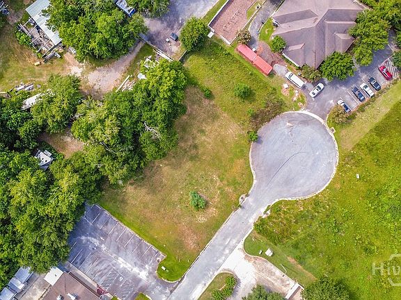 3rd image of 120 Horizon Park Drive