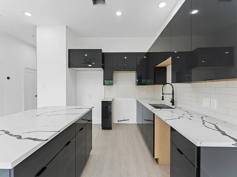 3135 Crane St #B — Photo 8